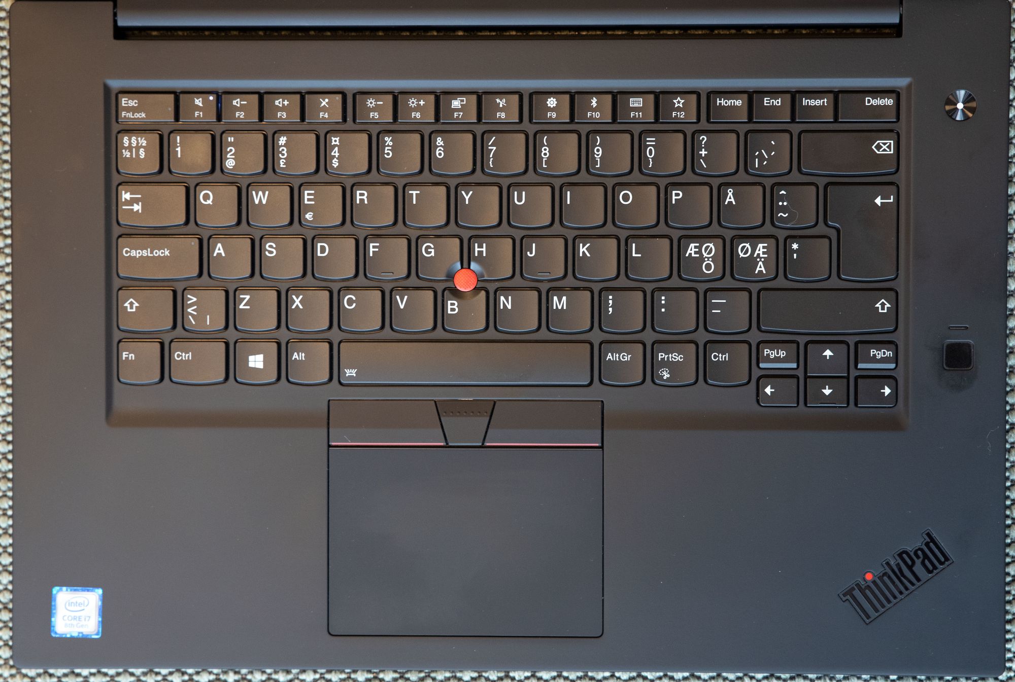 TEST: Lenovo Thinkpad X1 Extreme Digi.no TEST: Lenovo Thinkpad X1 Extreme Digi.no